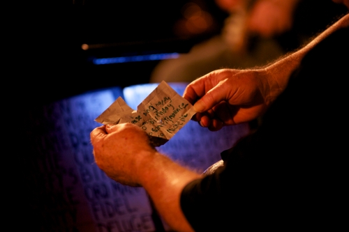 132741640850_2011042920-31-04dw-version-2