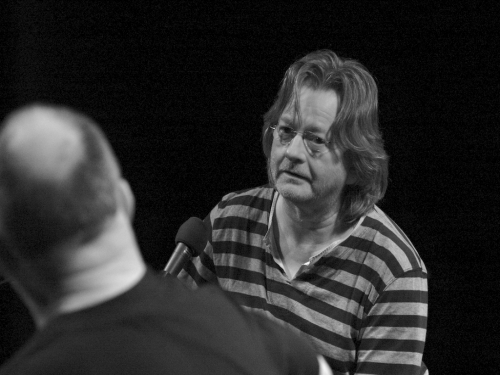 4371_VicarStreet3JAN0711