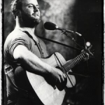 7762_3109_with_guitar_12_gallery